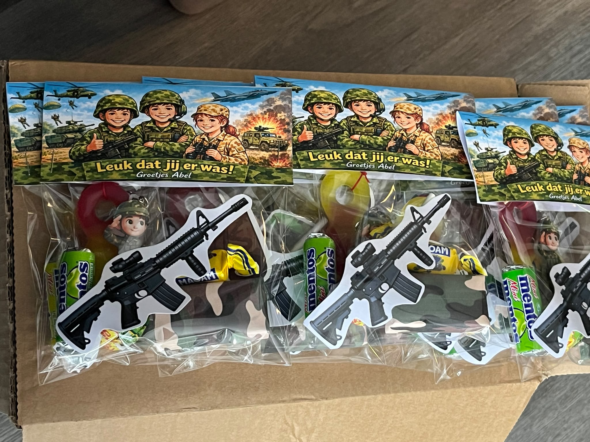 Themafeest soldaten/survival met of zonder combinatie lasergamen - Afbeelding 14